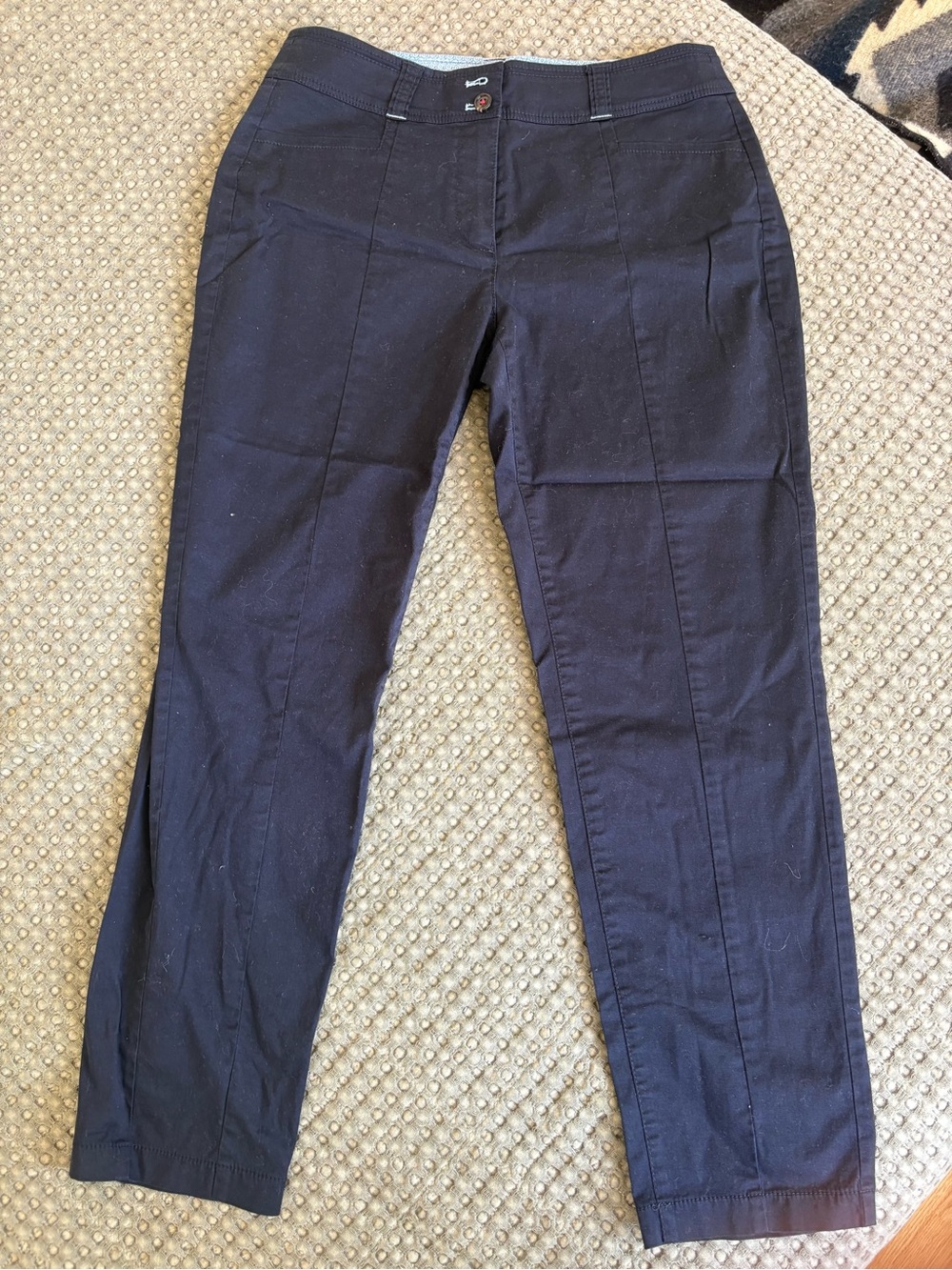 Women's Black Cropped Straight-Leg Pants size 6